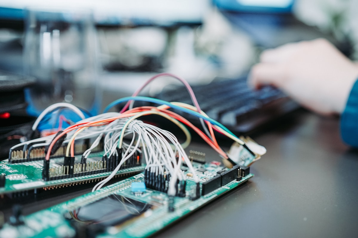 UPS & Power Management Guide: Protect Your Workstation, Servers & Home Lab (2026)