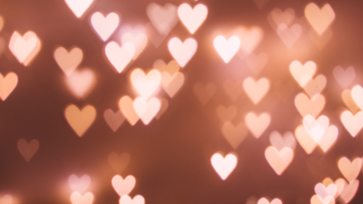 Best Valentine&rsquo;s Gifts for Engineers & Programmers (2026)