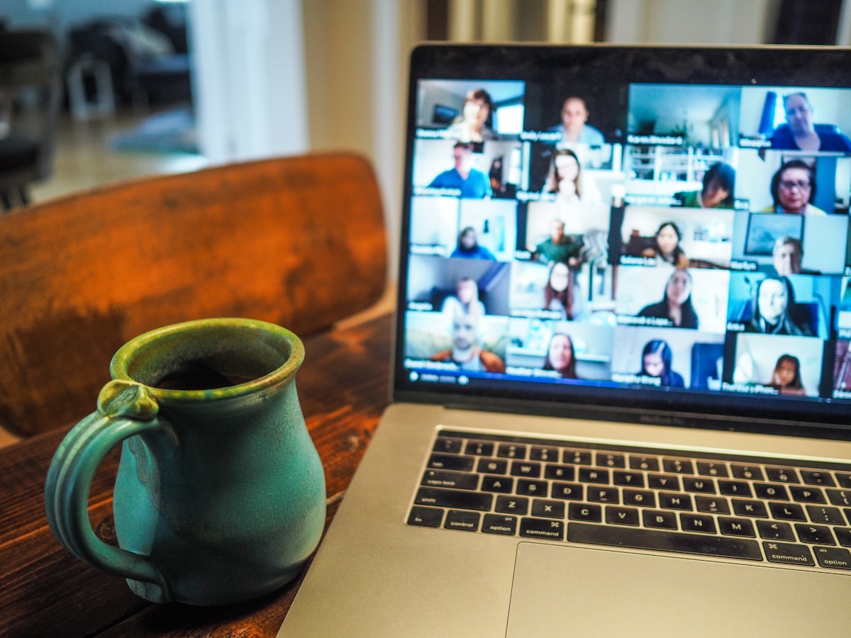 Professional Video Conferencing Setup: Camera, Lighting & Background (2026)